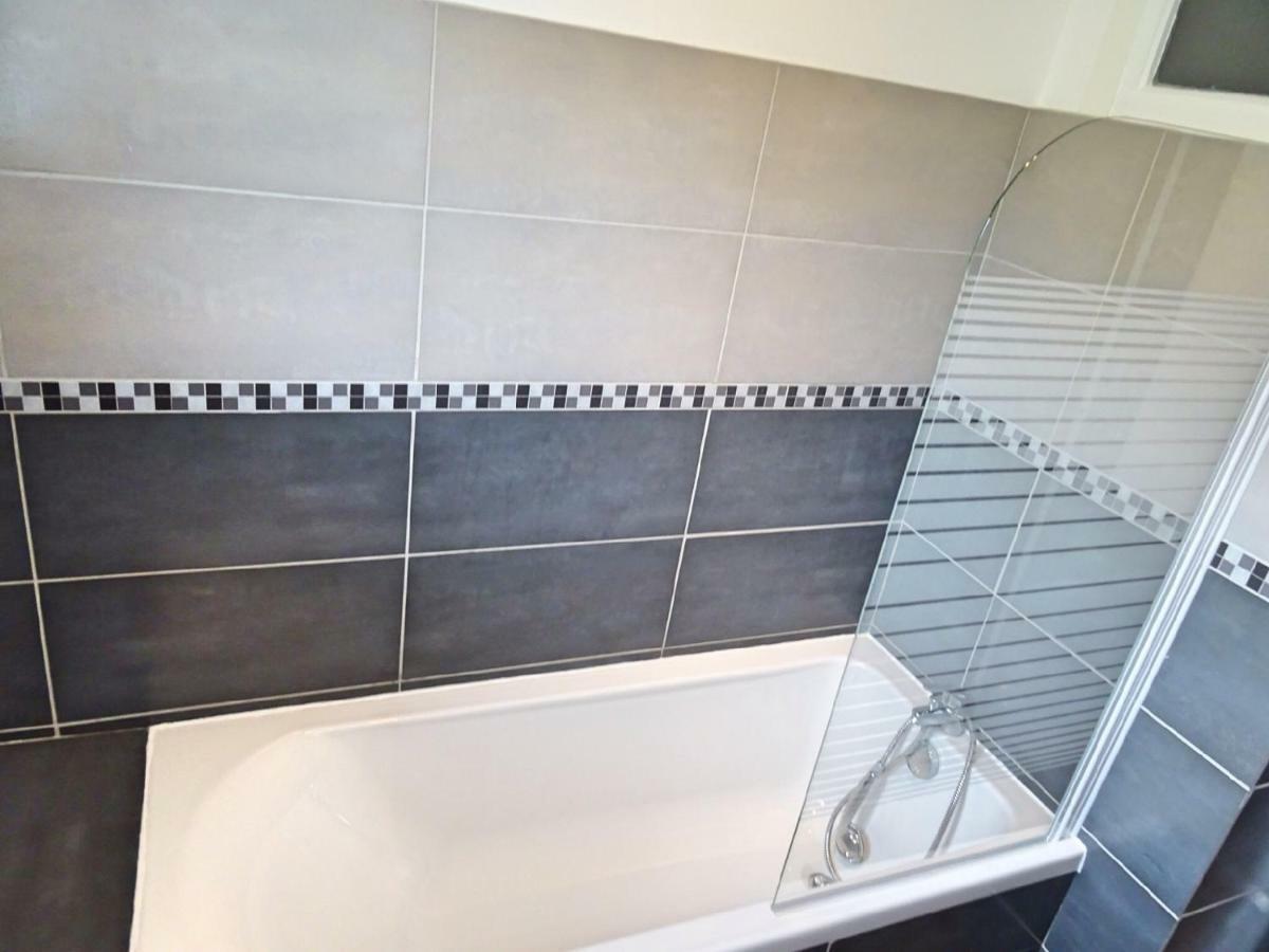 Locations Avec Jardins Privatifs Apartment Bergerac Exterior foto